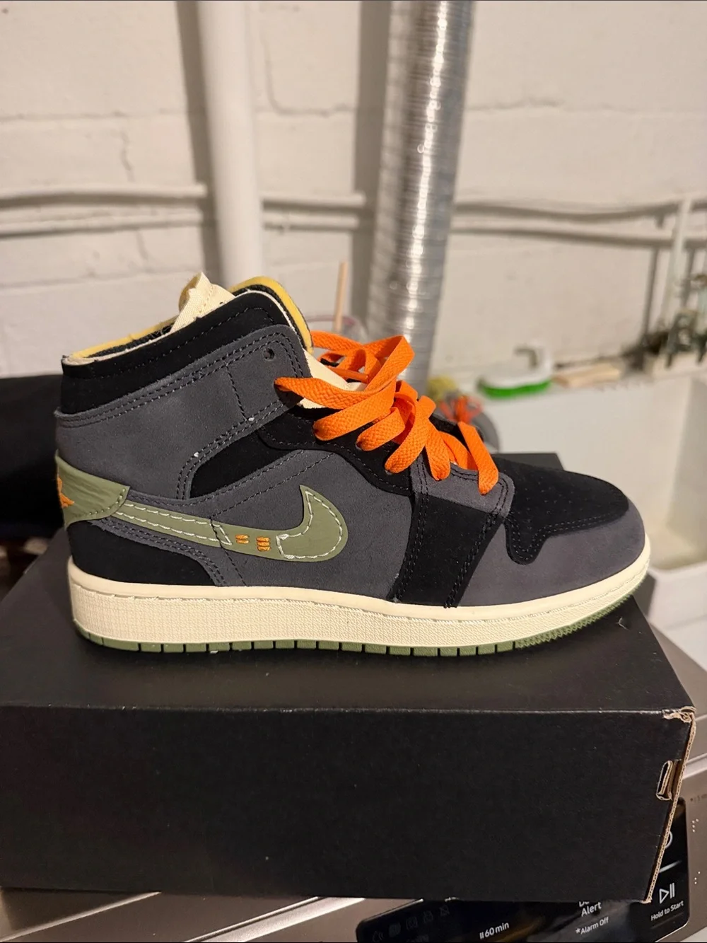 Nike Kids Sneakers Black Gray Olive with Orange Laces